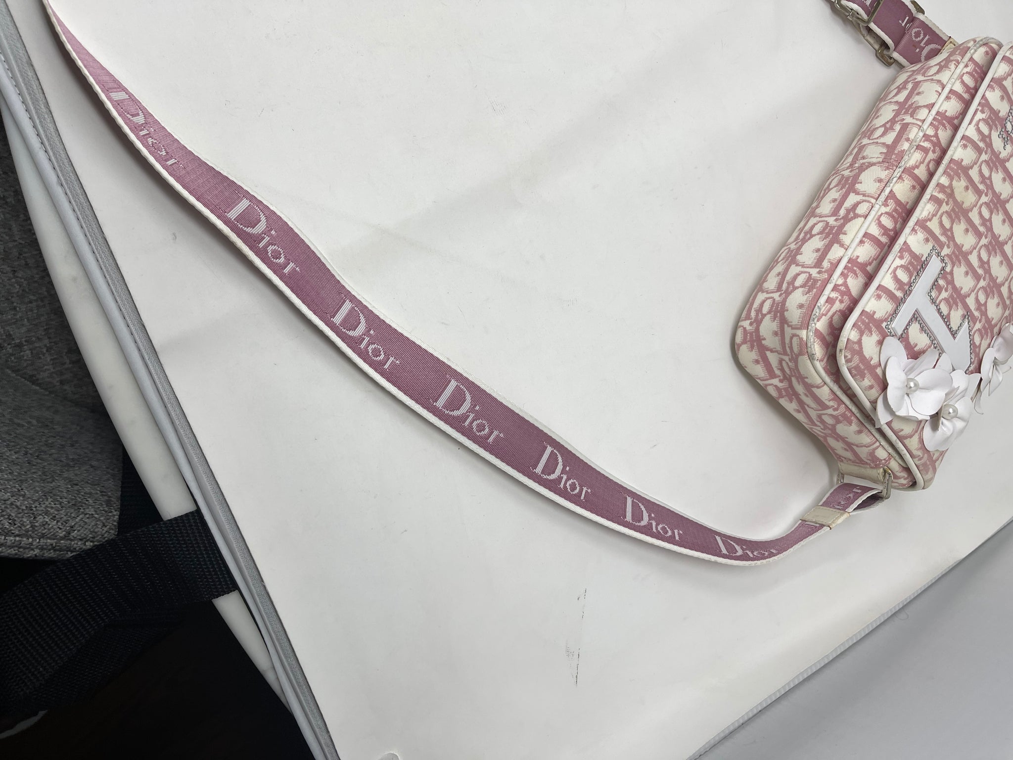 Vintage Christian Dior pink oblique monogram trotter handbag for