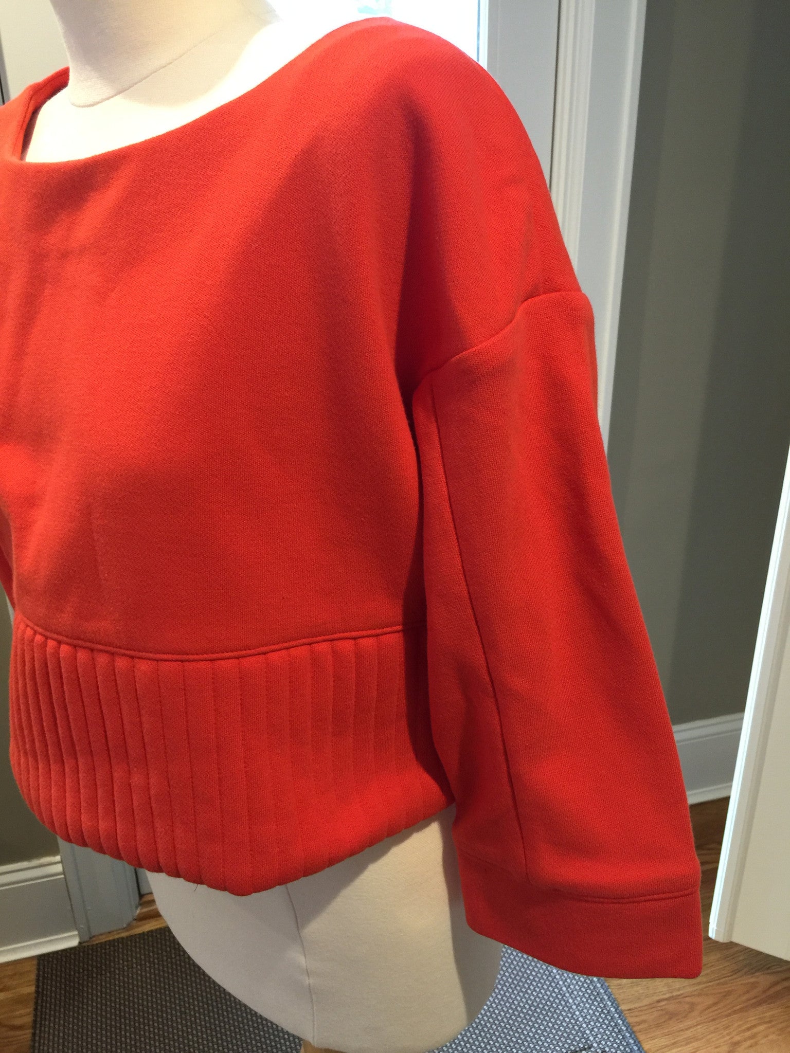 Elizabeth and James Sweatshirt-New Neu Glamour | Preloved Designer Jewelry, Shoes &amp; Handbags.