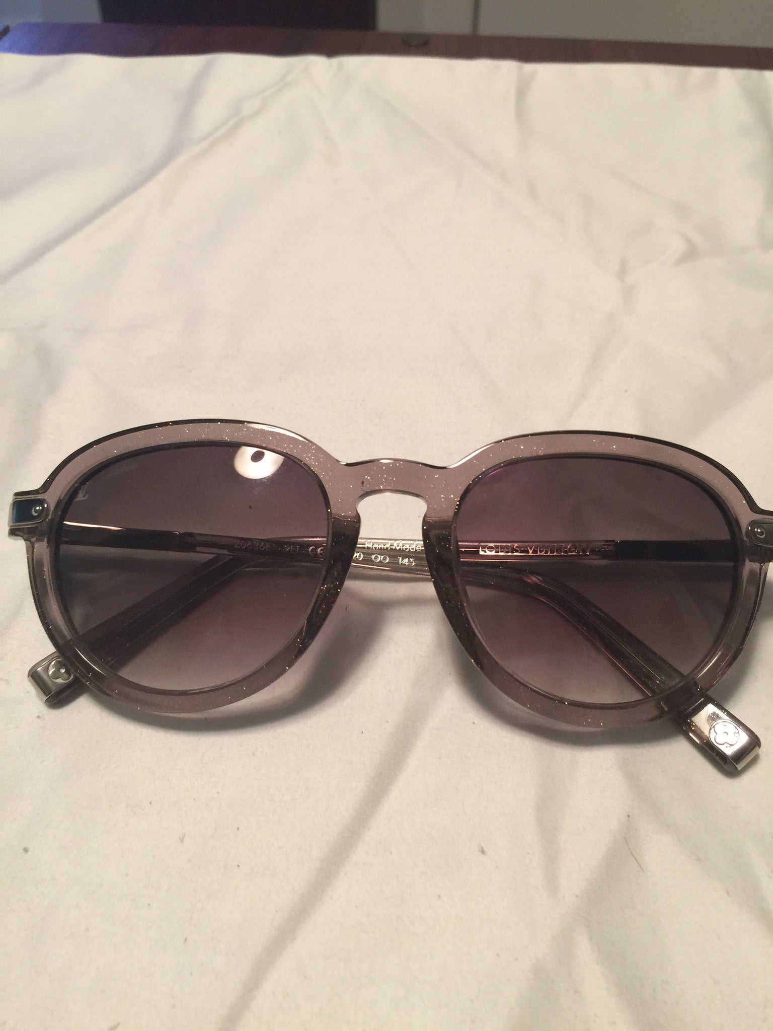 Louis Vuitton Grey Sunglasses-New Neu Glamour | Preloved Designer Jewelry, Shoes &amp; Handbags.