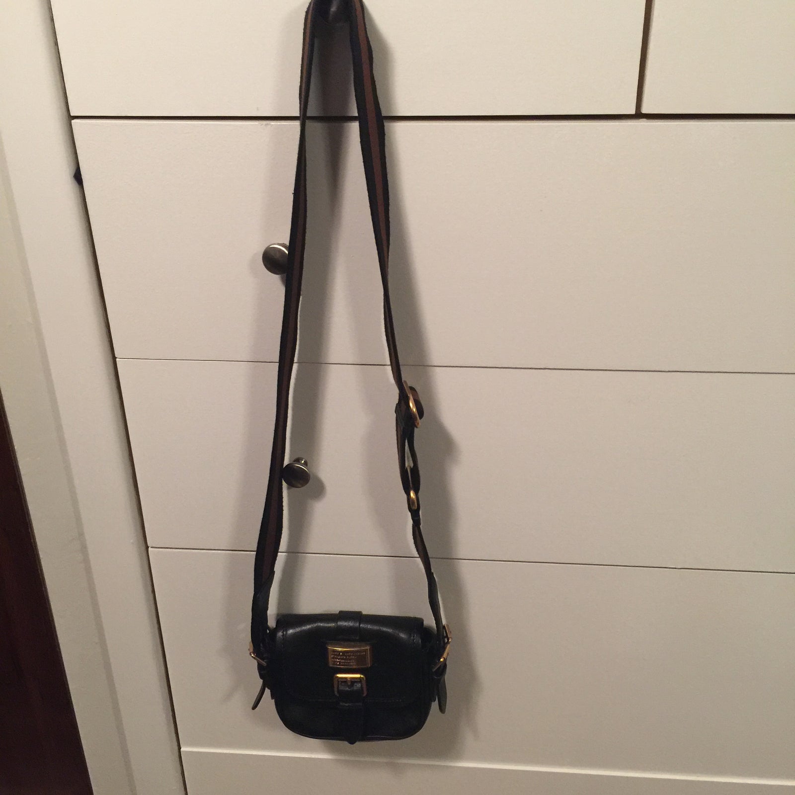 Marc by Marc Jacobs Black Crossbody Bag-New Neu Glamour | Preloved Designer Jewelry, Shoes &amp; Handbags.