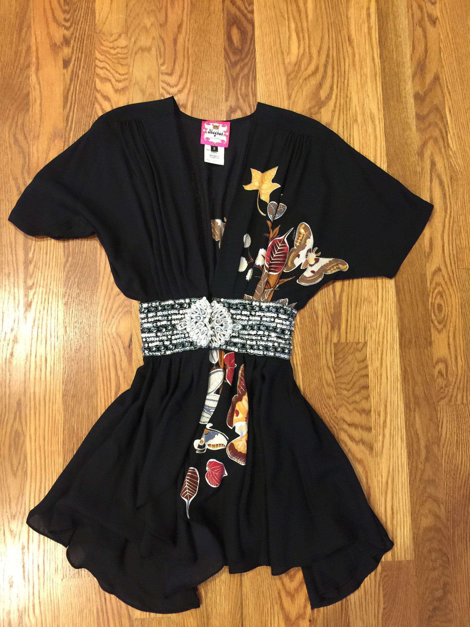 Meghan Of Los Angeles Top-New Neu Glamour | Preloved Designer Jewelry, Shoes &amp; Handbags.