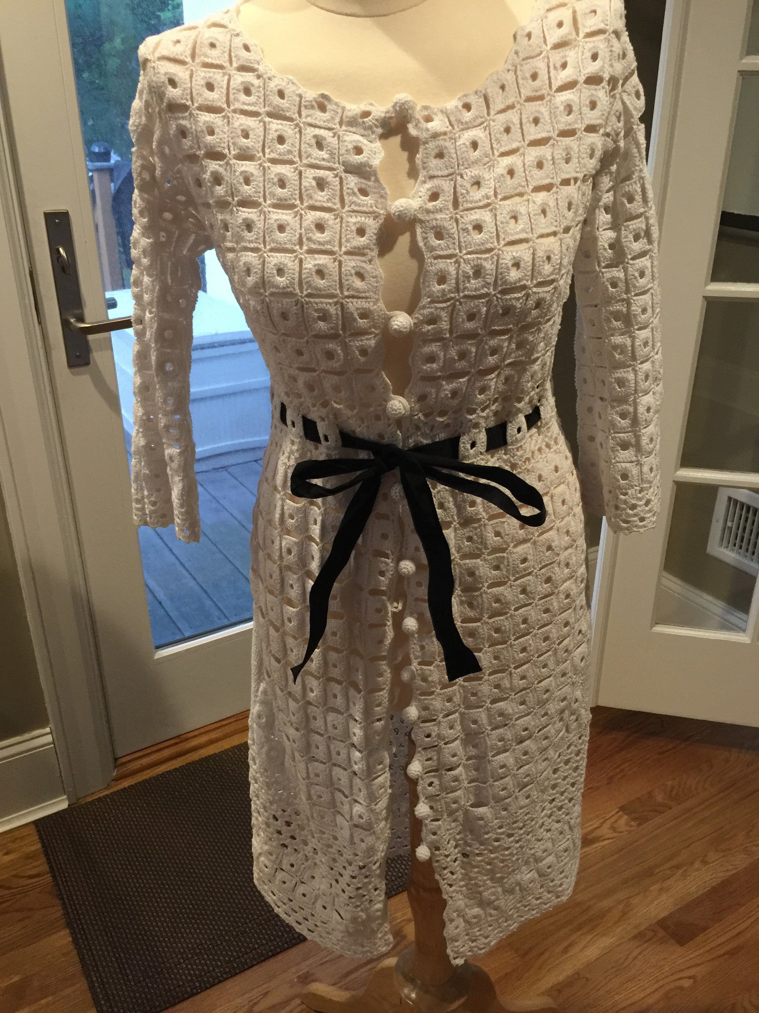 Robert Rodriguez White Long Cardigan-New Neu Glamour | Preloved Designer Jewelry, Shoes &amp; Handbags.