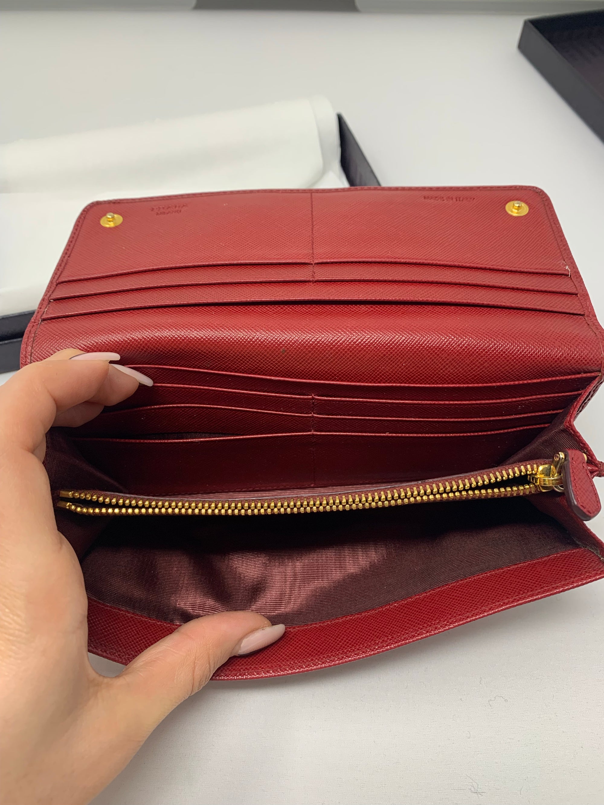 Prada Wallet-New Neu Glamour | Preloved Designer Jewelry, Shoes &amp; Handbags.