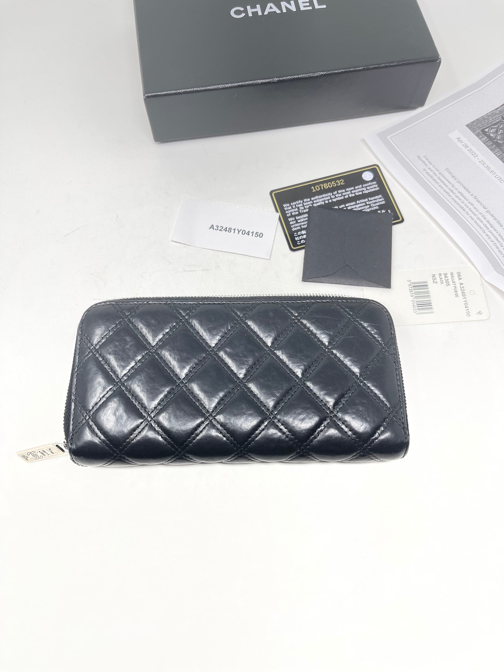 Vintage Chanel P CC N.Y. Zip Around Wallet!