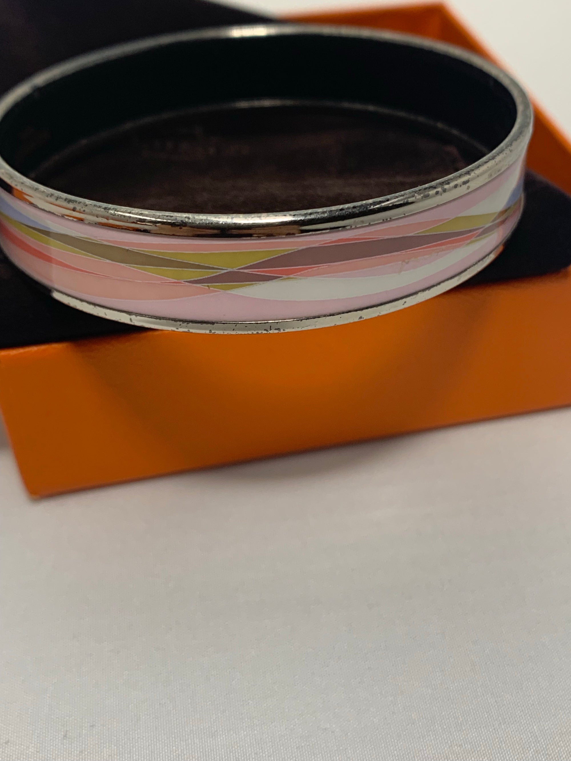 Hermès Bangle!-New Neu Glamour | Preloved Designer Jewelry, Shoes &amp; Handbags.