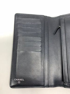Chanel Studded CC Wallet!-New Neu Glamour | Preloved Designer Jewelry, Shoes &amp; Handbags.