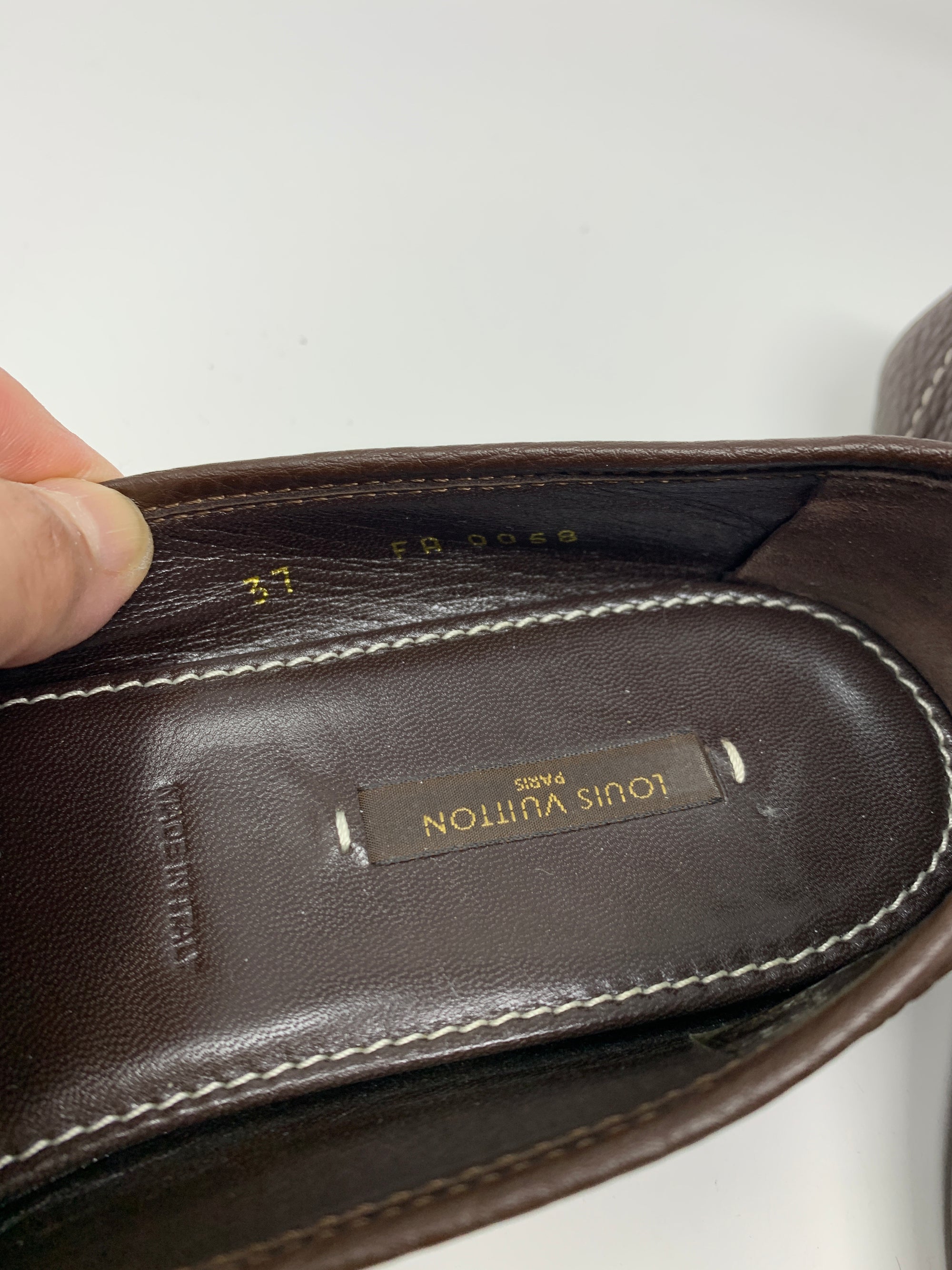 Louis Vuitton Flats!-New Neu Glamour | Preloved Designer Jewelry, Shoes &amp; Handbags.