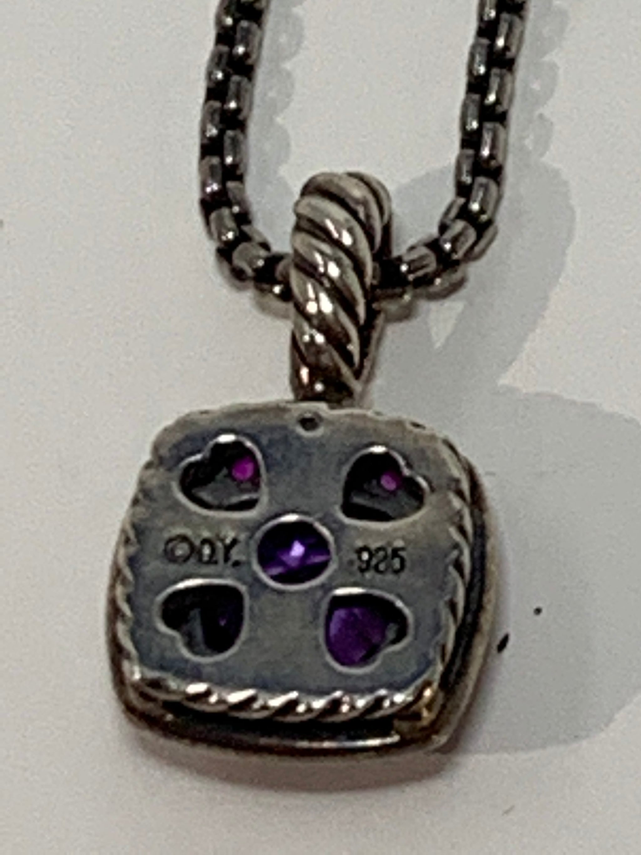Considering buying this Indian Ruby pendant as a gift ($375). The ruby  looks opaque though, thoughts? : r/Gemstones