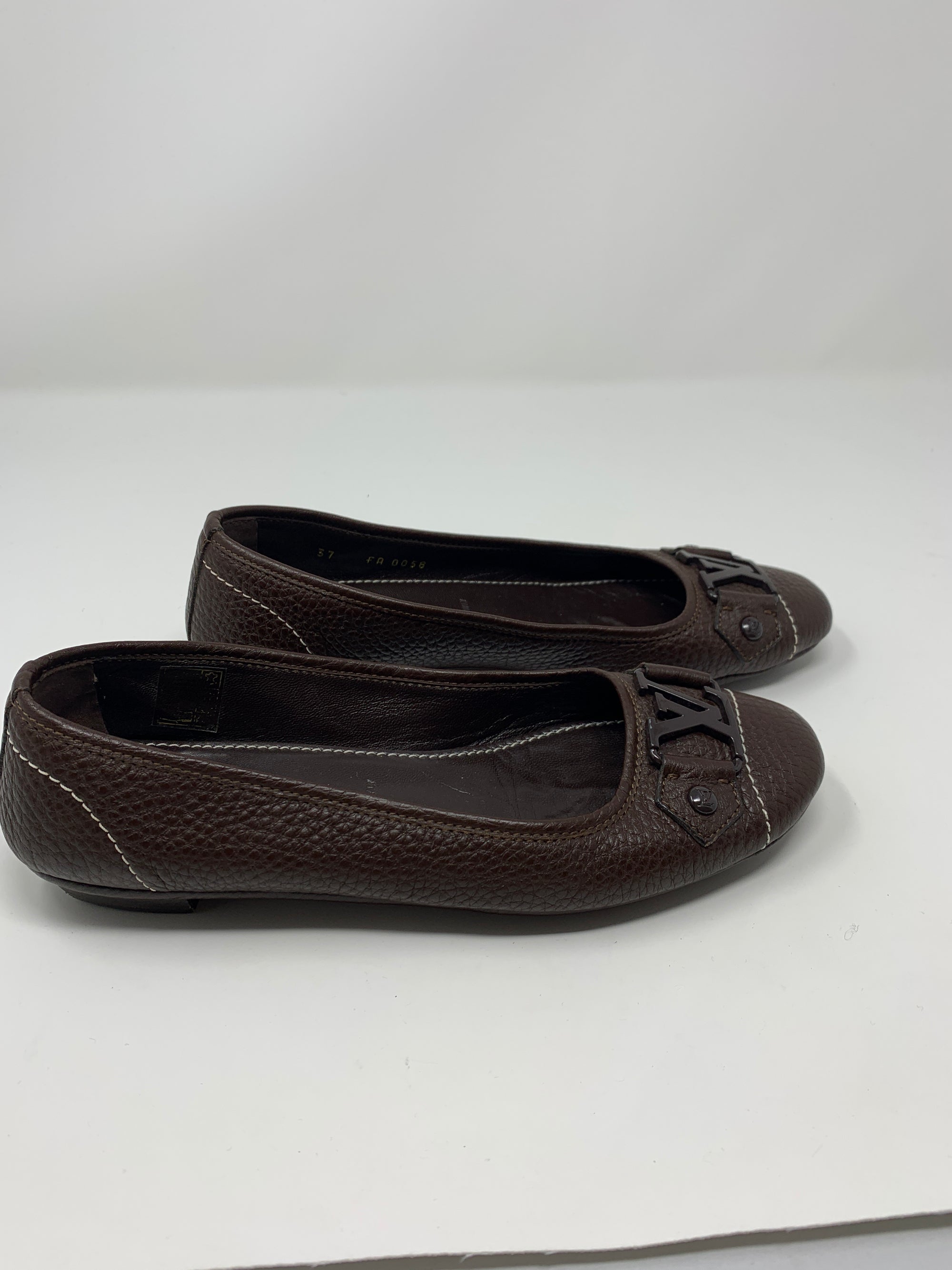 Louis Vuitton Flats!-New Neu Glamour | Preloved Designer Jewelry, Shoes &amp; Handbags.