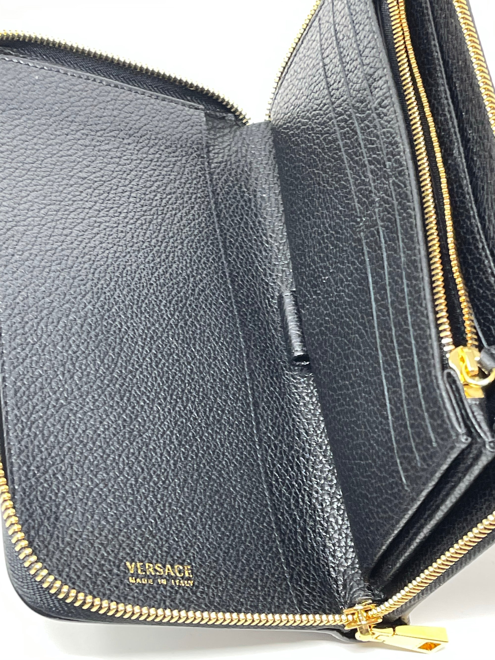 Versace Wallet!-New Neu Glamour | Preloved Designer Jewelry, Shoes &amp; Handbags.