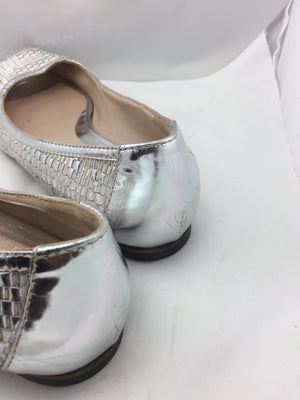 Fendi Flats!-New Neu Glamour | Preloved Designer Jewelry, Shoes &amp; Handbags.