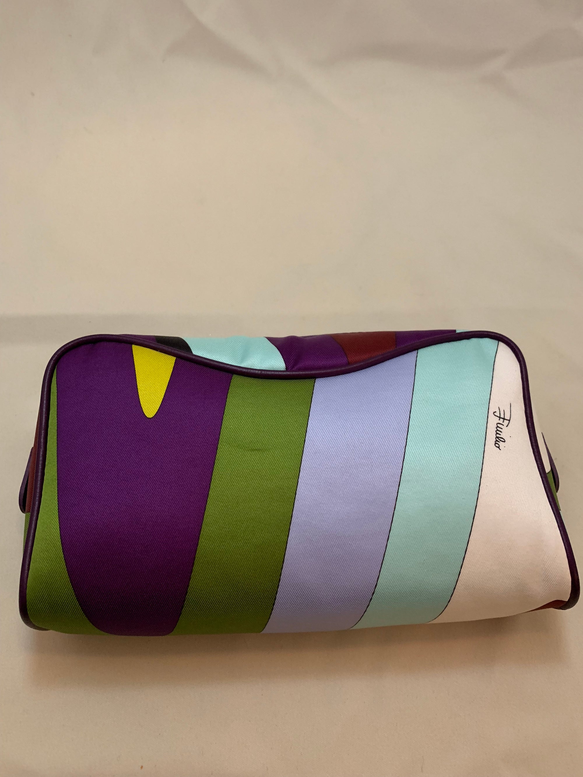 Pucci Cosmetic Pouch!-New Neu Glamour | Preloved Designer Jewelry, Shoes &amp; Handbags.