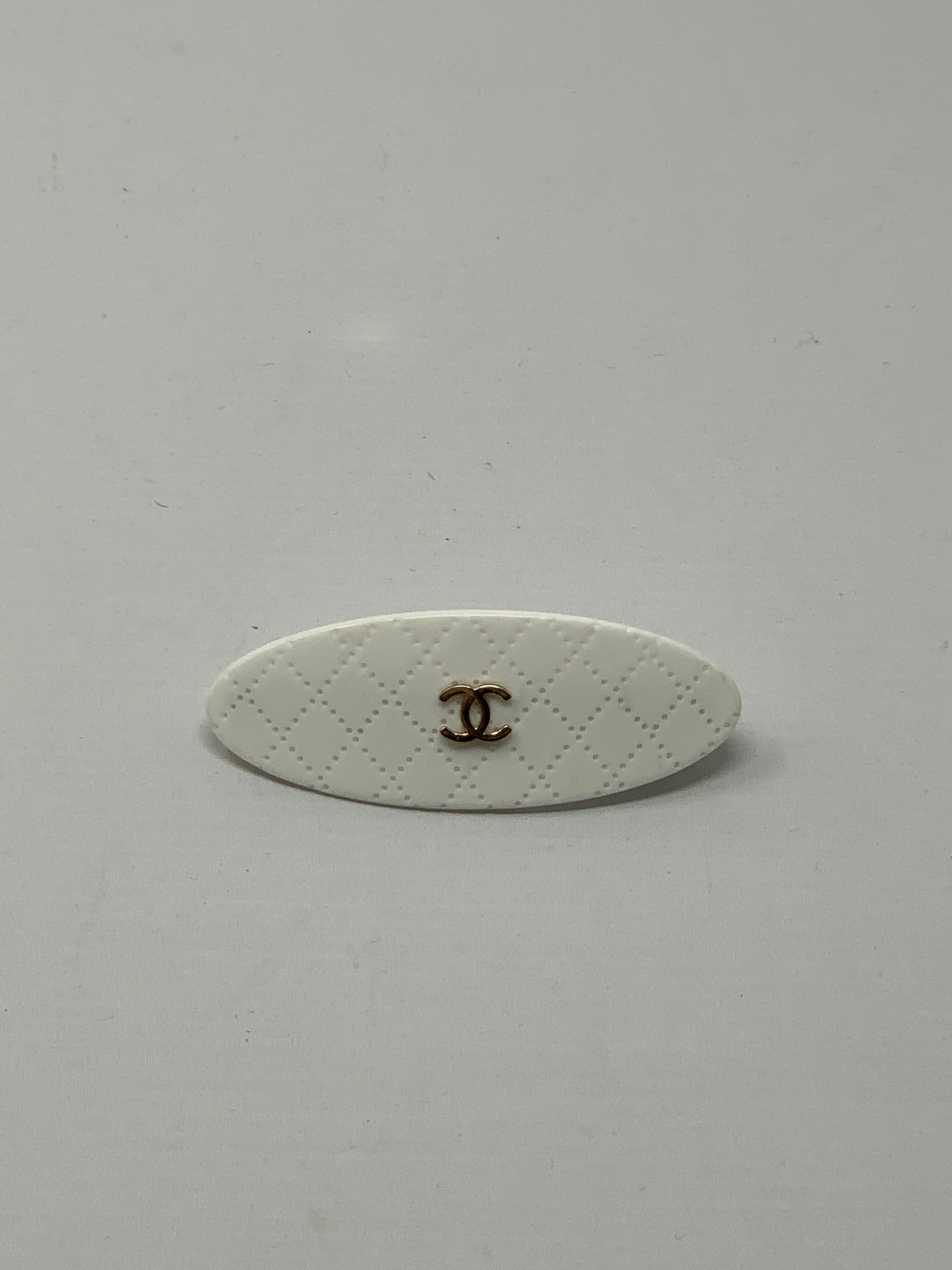 Chanel Barrette-New Neu Glamour | Preloved Designer Jewelry, Shoes &amp; Handbags.