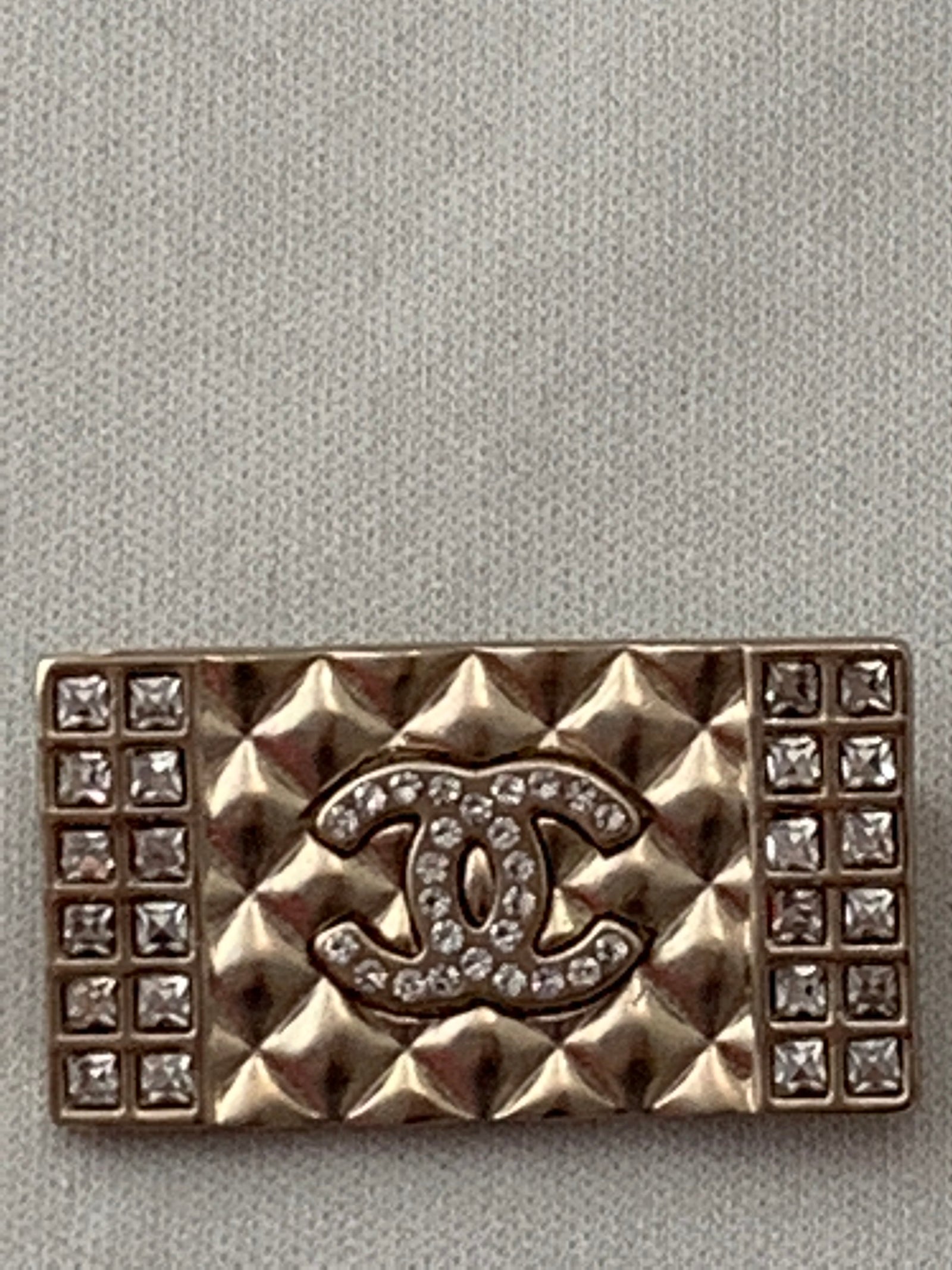 Chanel Brooch-New Neu Glamour | Preloved Designer Jewelry, Shoes &amp; Handbags.