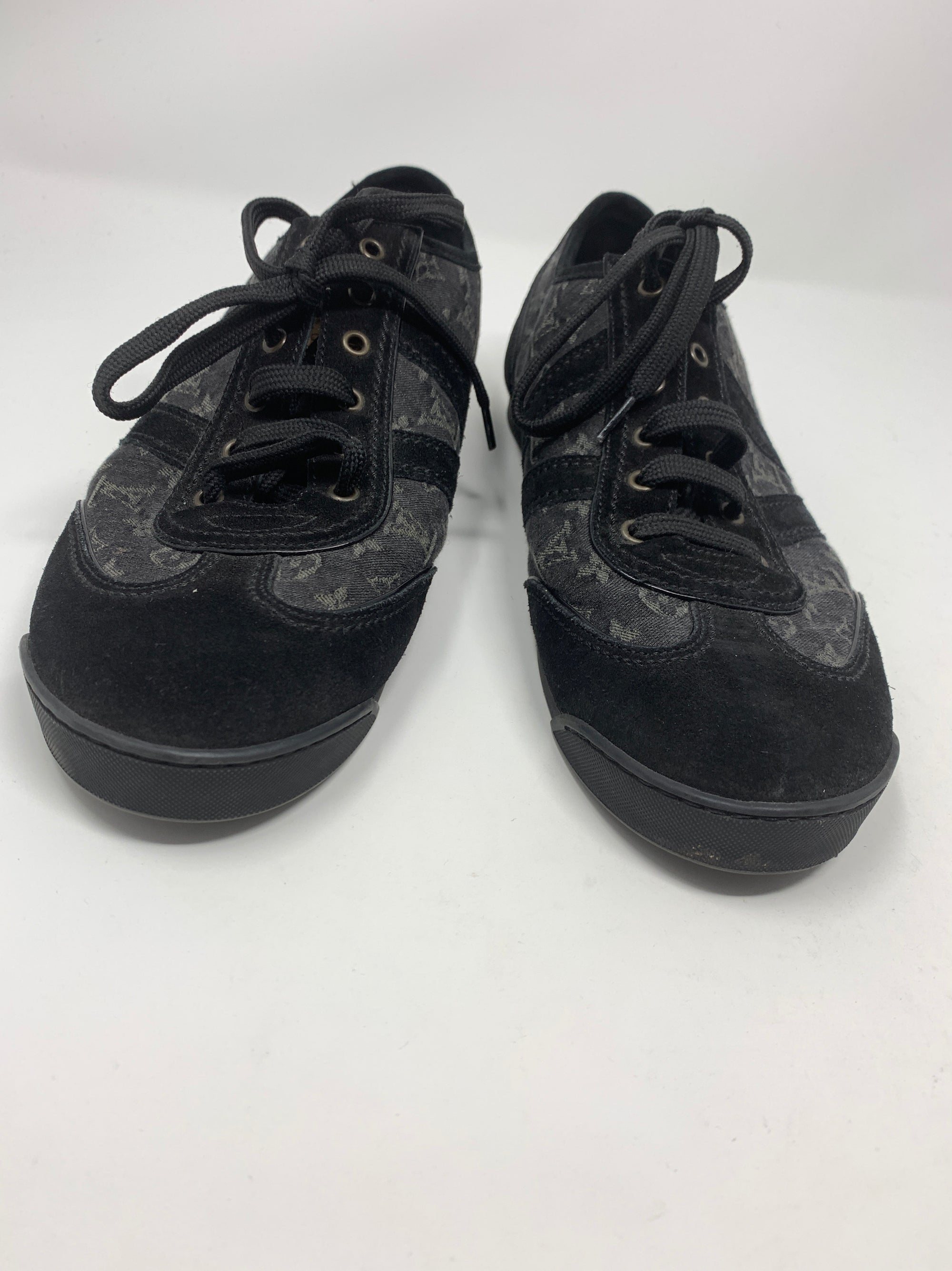 Louis Vuitton Sneakers!-New Neu Glamour | Preloved Designer Jewelry, Shoes &amp; Handbags.