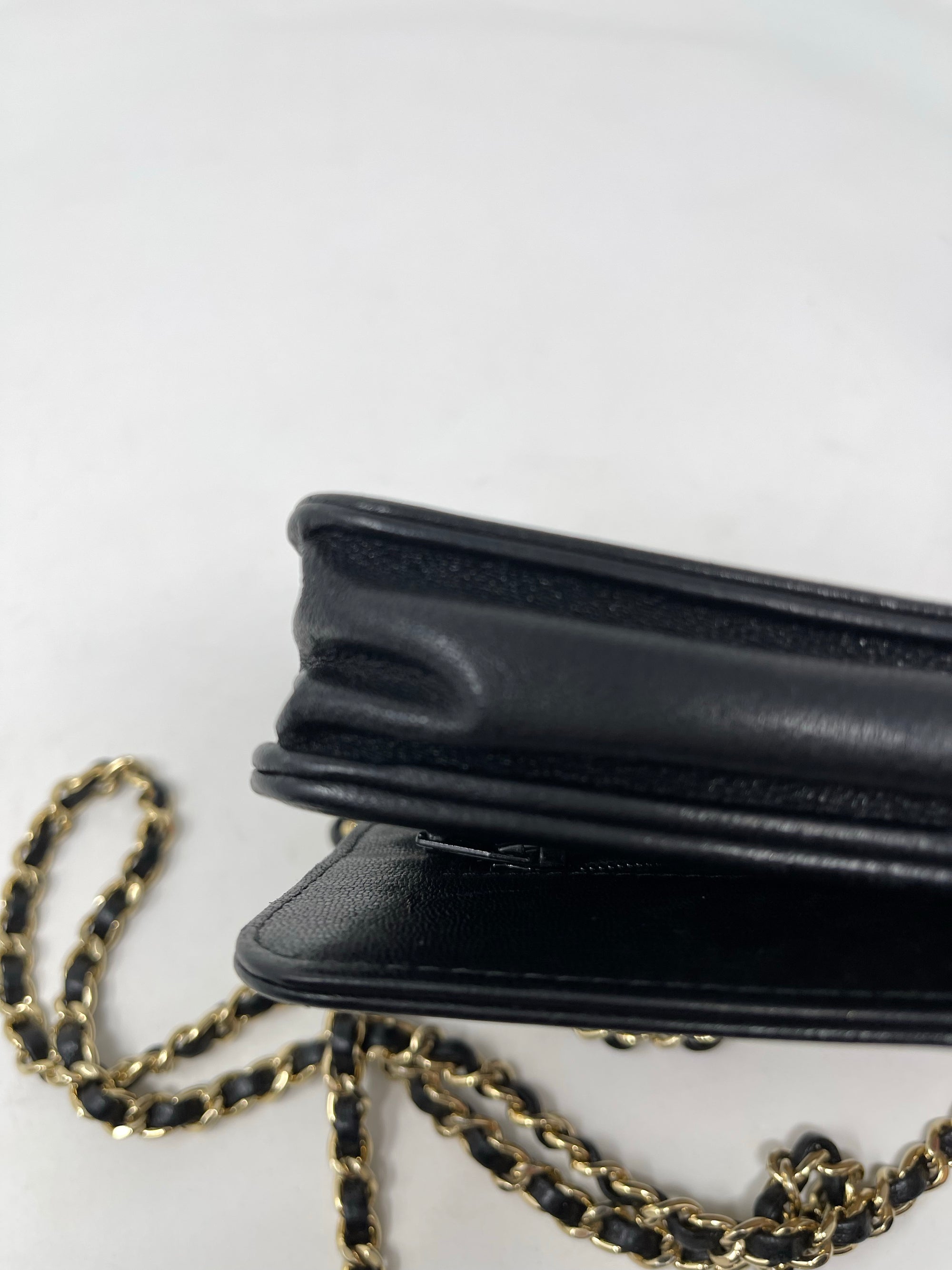 Chanel Wallet On A Chain Black/Beige Crossbody Bag!