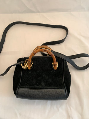 Vintage Gucci Suede Crossbody Bag-New Neu Glamour | Preloved Designer Jewelry, Shoes &amp; Handbags.
