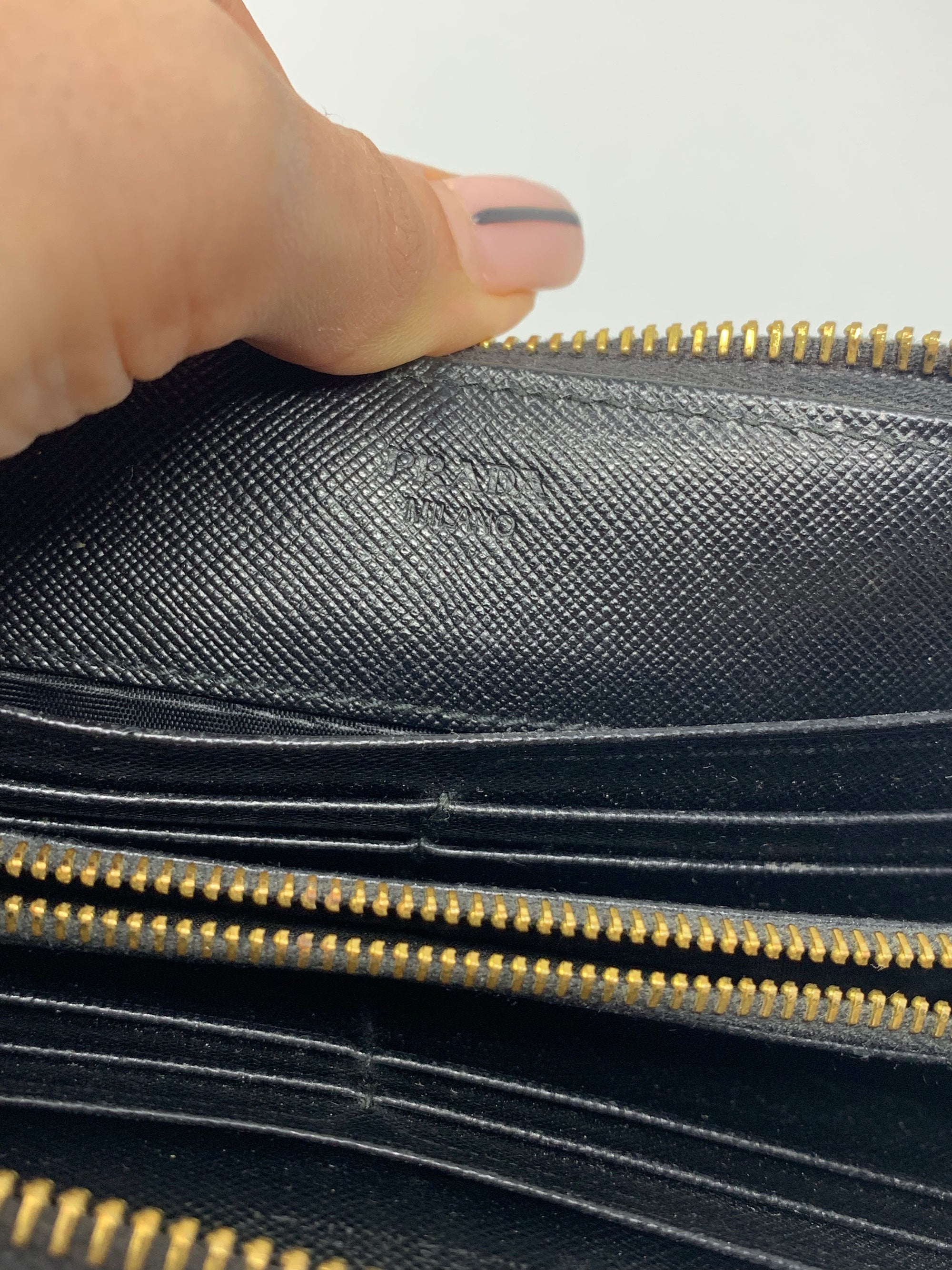 Prada wallet-New Neu Glamour | Preloved Designer Jewelry, Shoes &amp; Handbags.