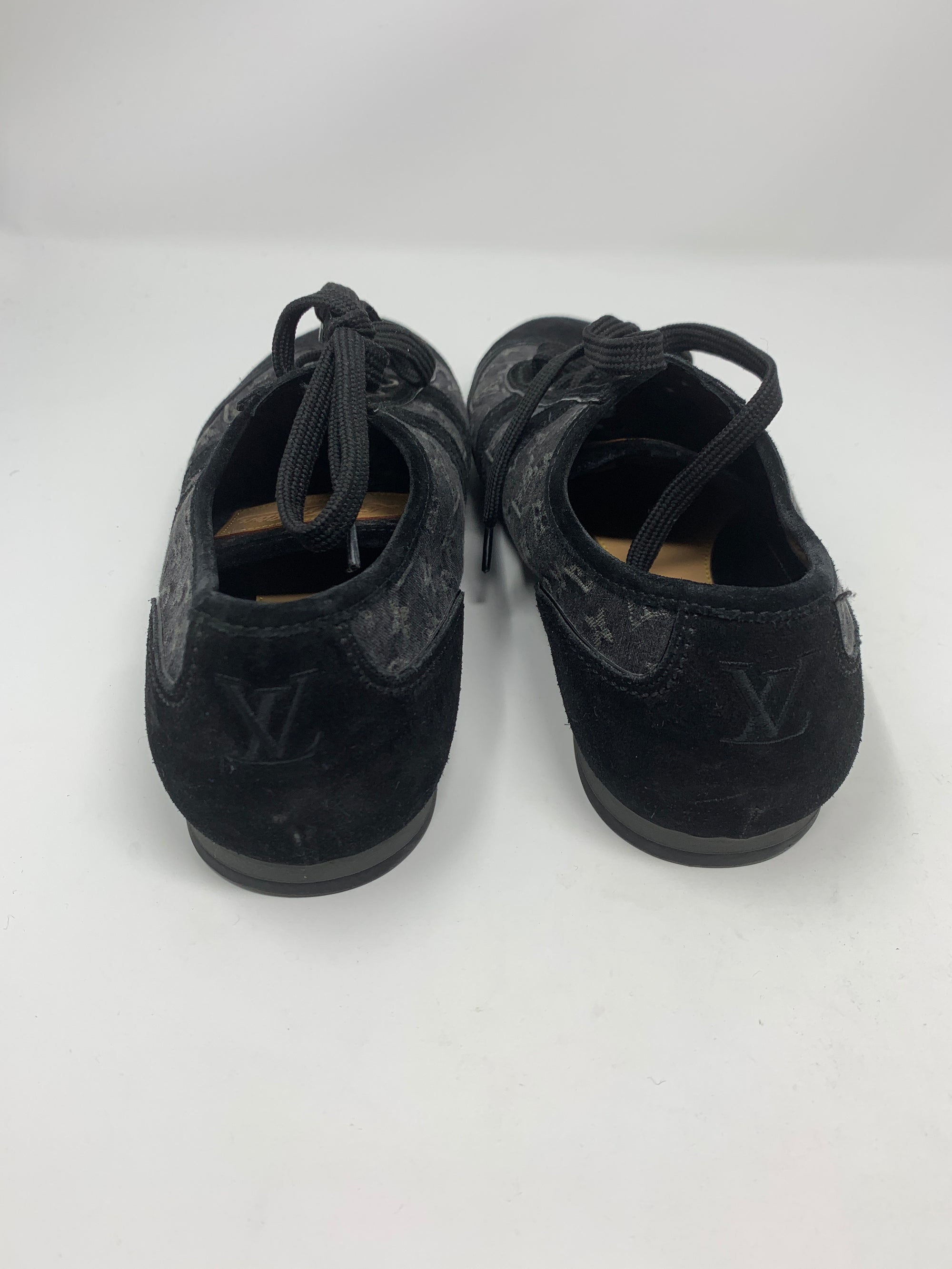 Louis Vuitton Sneakers!-New Neu Glamour | Preloved Designer Jewelry, Shoes &amp; Handbags.