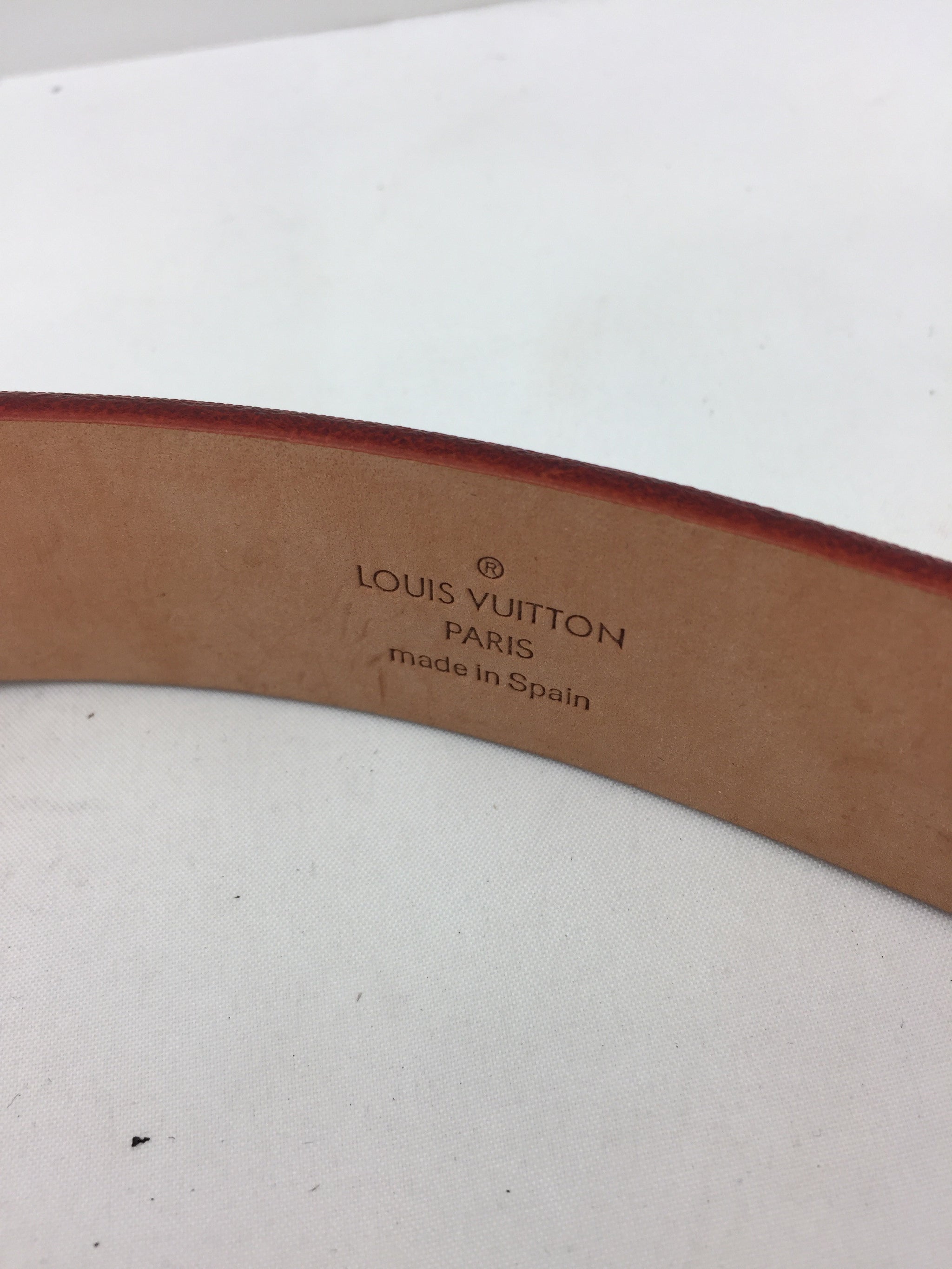 Shape leather belt Louis Vuitton Multicolour size 95 cm in Leather -  24372987
