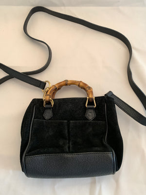 Vintage Gucci Suede Crossbody Bag-New Neu Glamour | Preloved Designer Jewelry, Shoes &amp; Handbags.