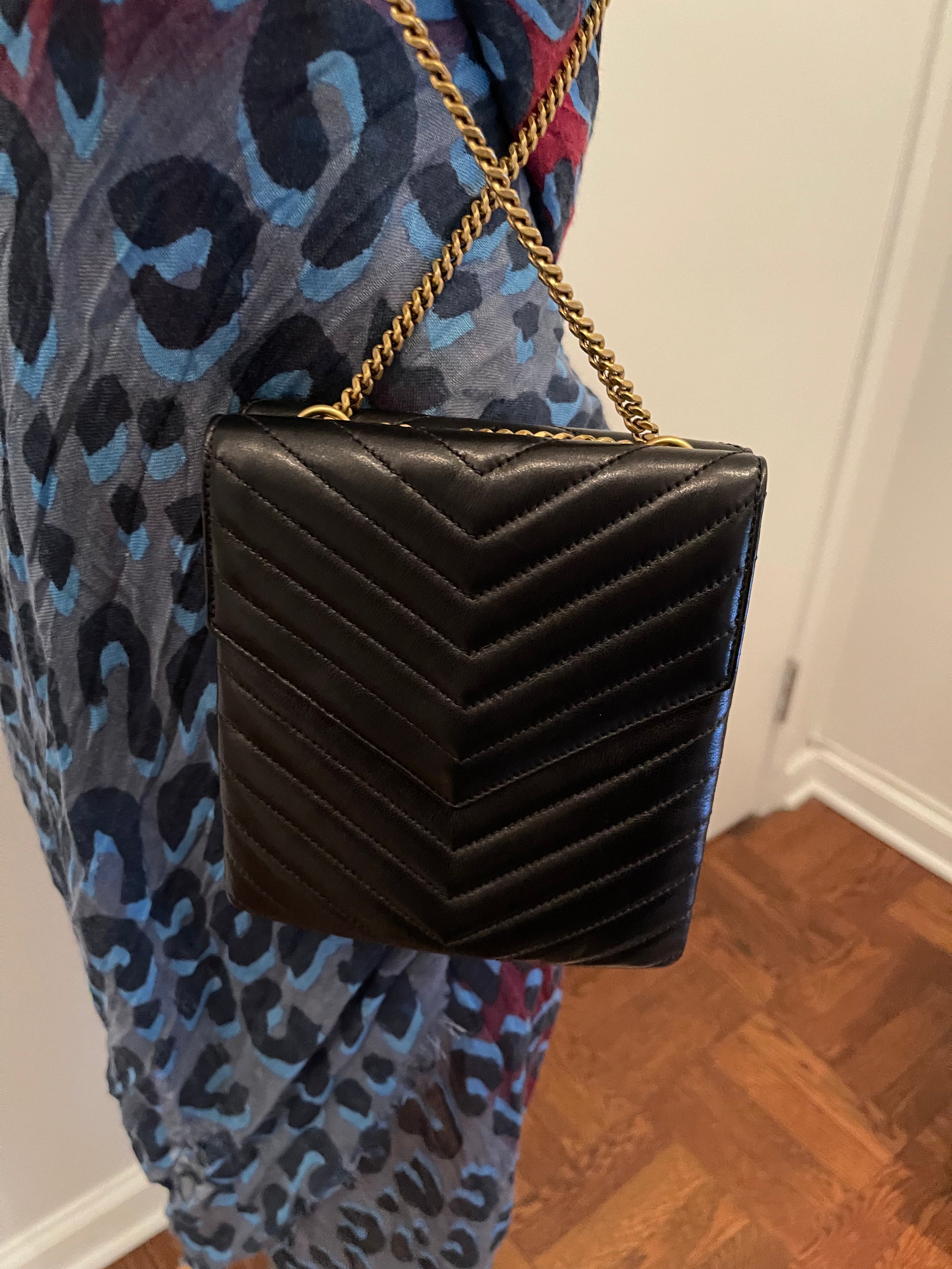 Yves St. Laurent Crossbody Bag!