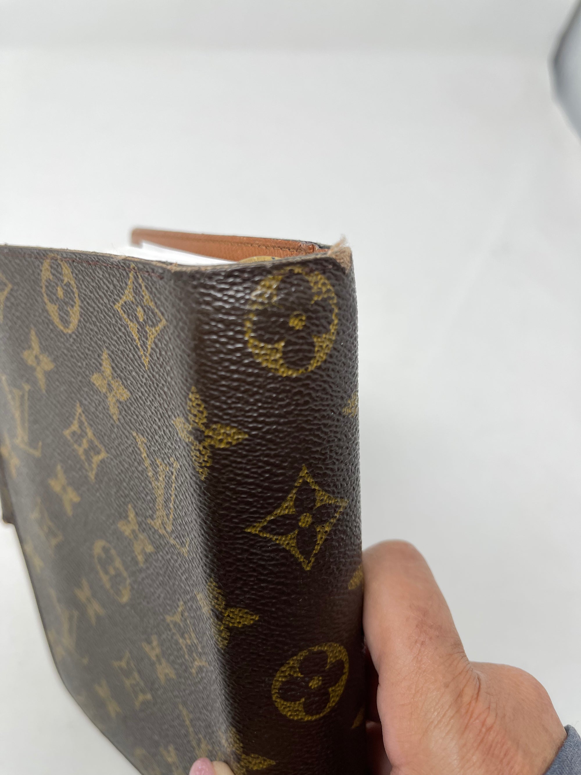 Louis Vuitton Agenda Portfolio