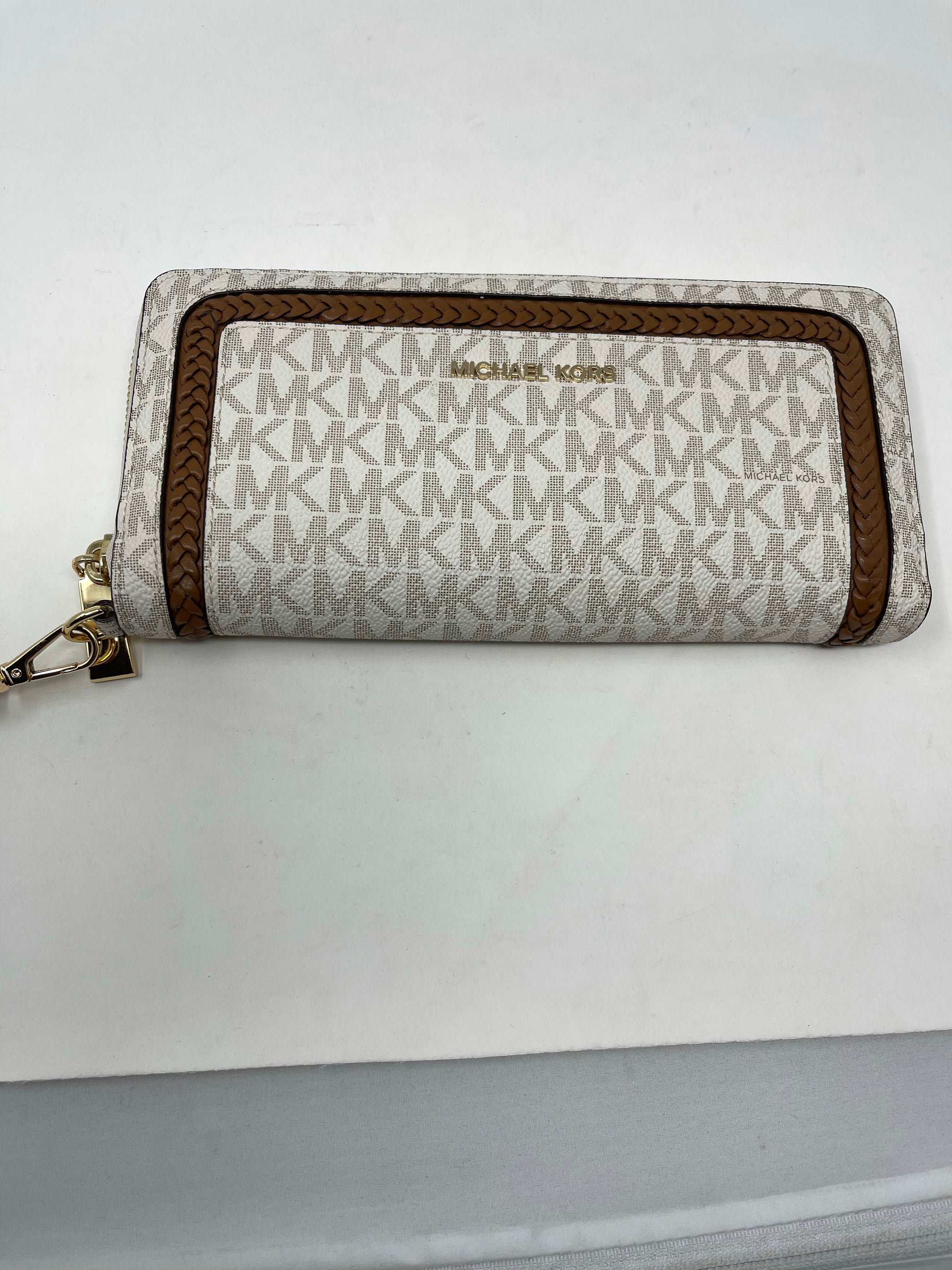 Michael Kors Wallet/Wristlet!-New Neu Glamour | Preloved Designer Jewelry, Shoes &amp; Handbags.